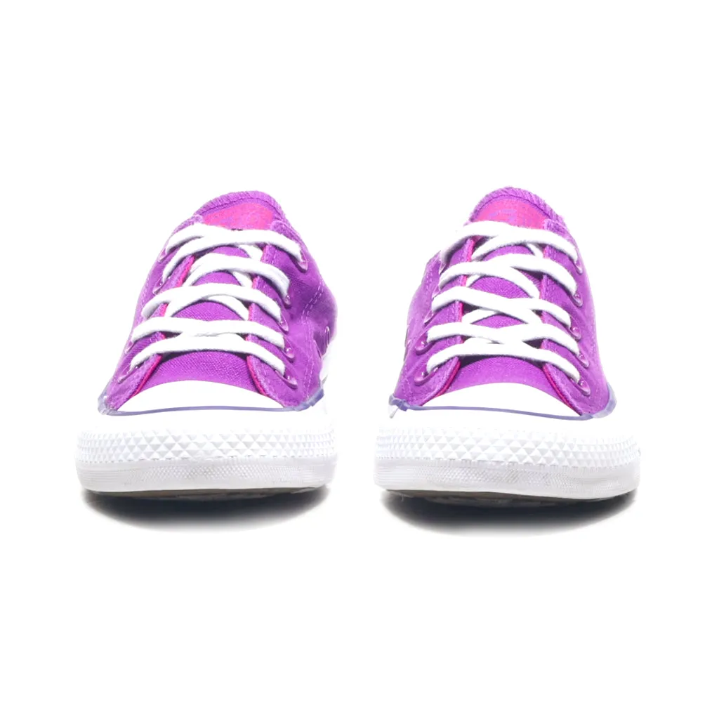 Converse Chuk Tylor Low-Top Sneakers Canvas Purple Colour For Women