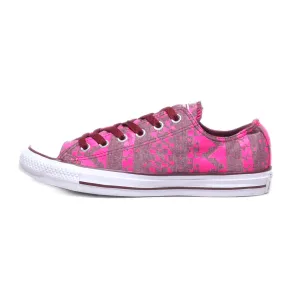 Converse Low-Top Sneakers Fabric Pink Colour For Women