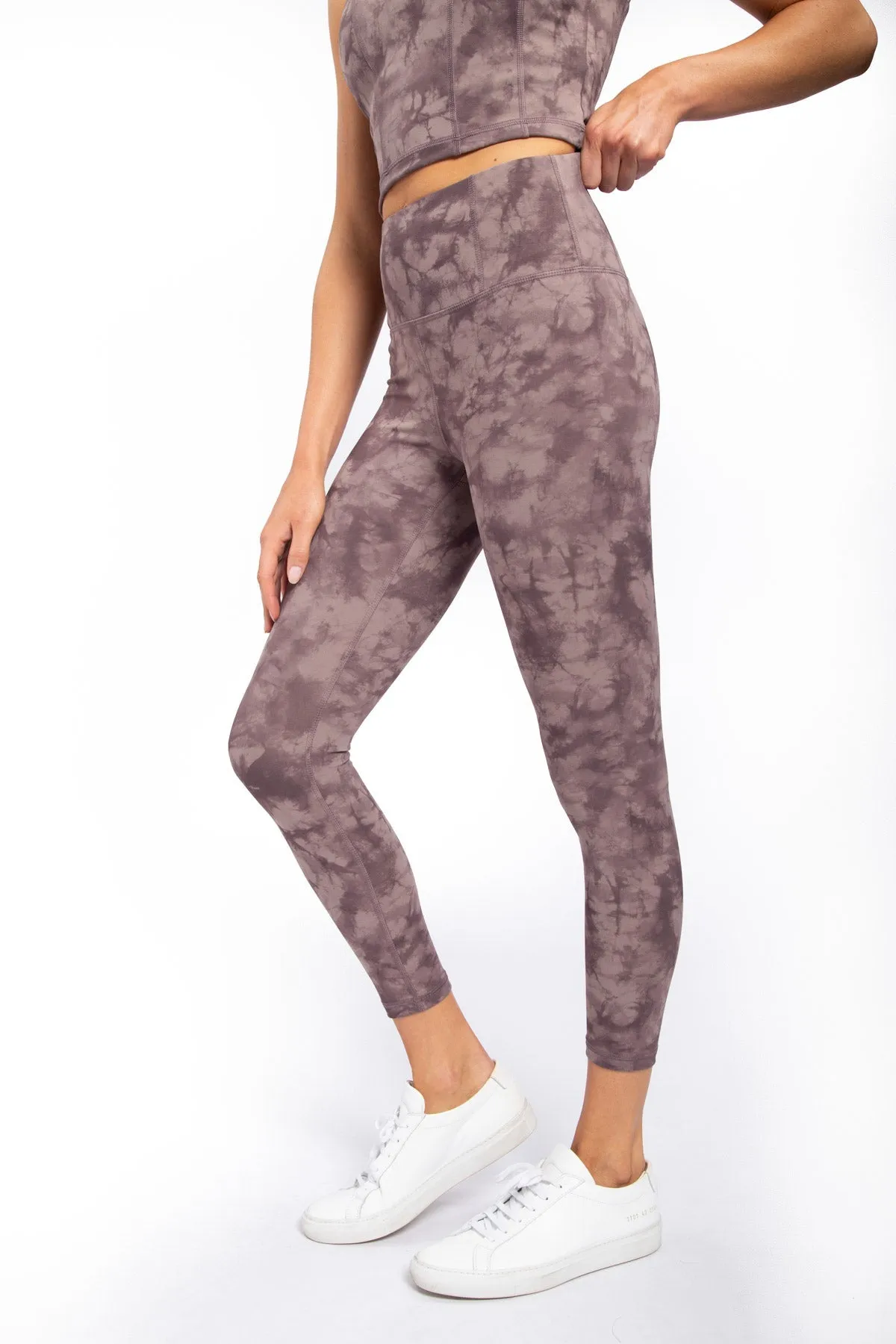 Far Out High-Waisted Leggings