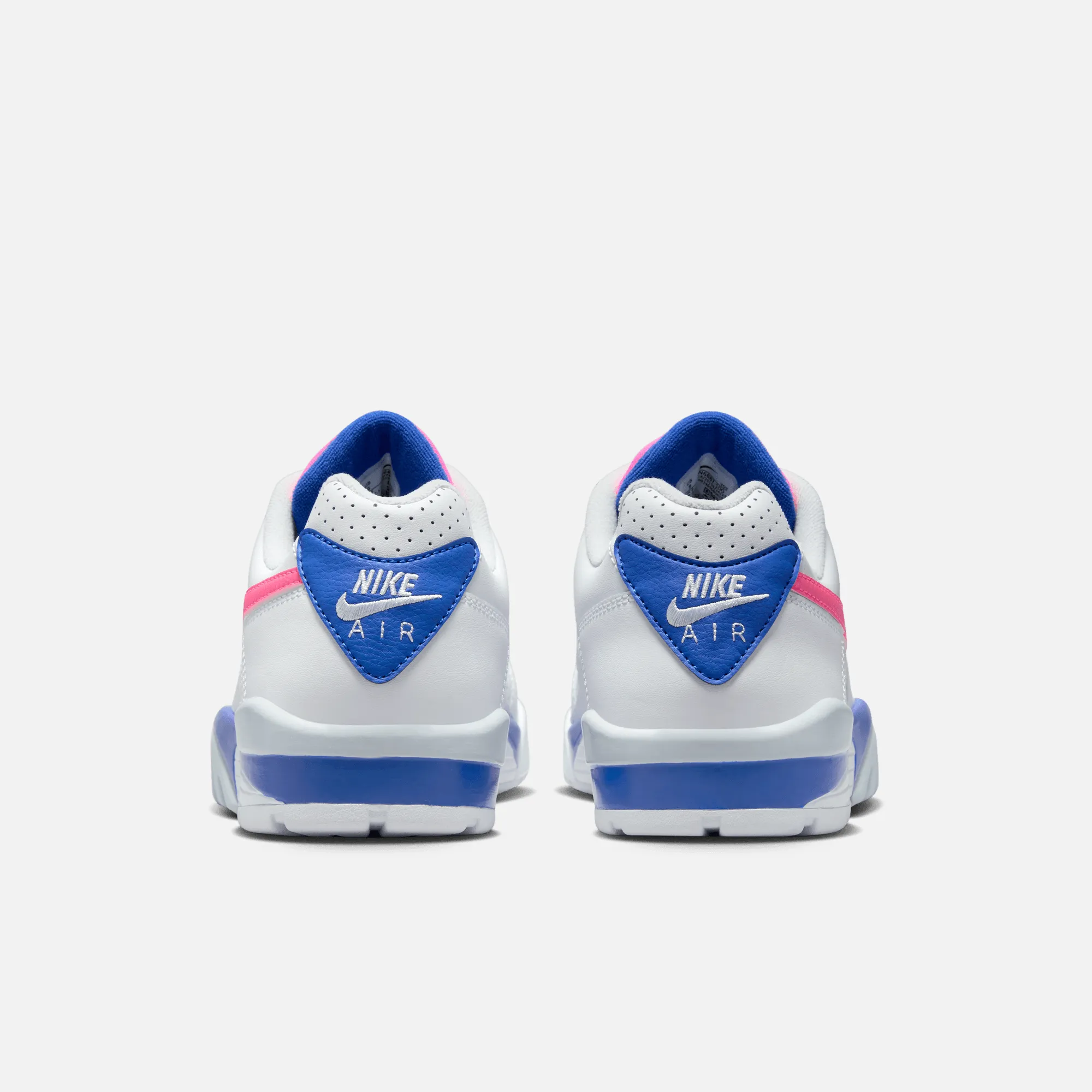 Nike Air Cross Trainer 3 Low Hyper Pink