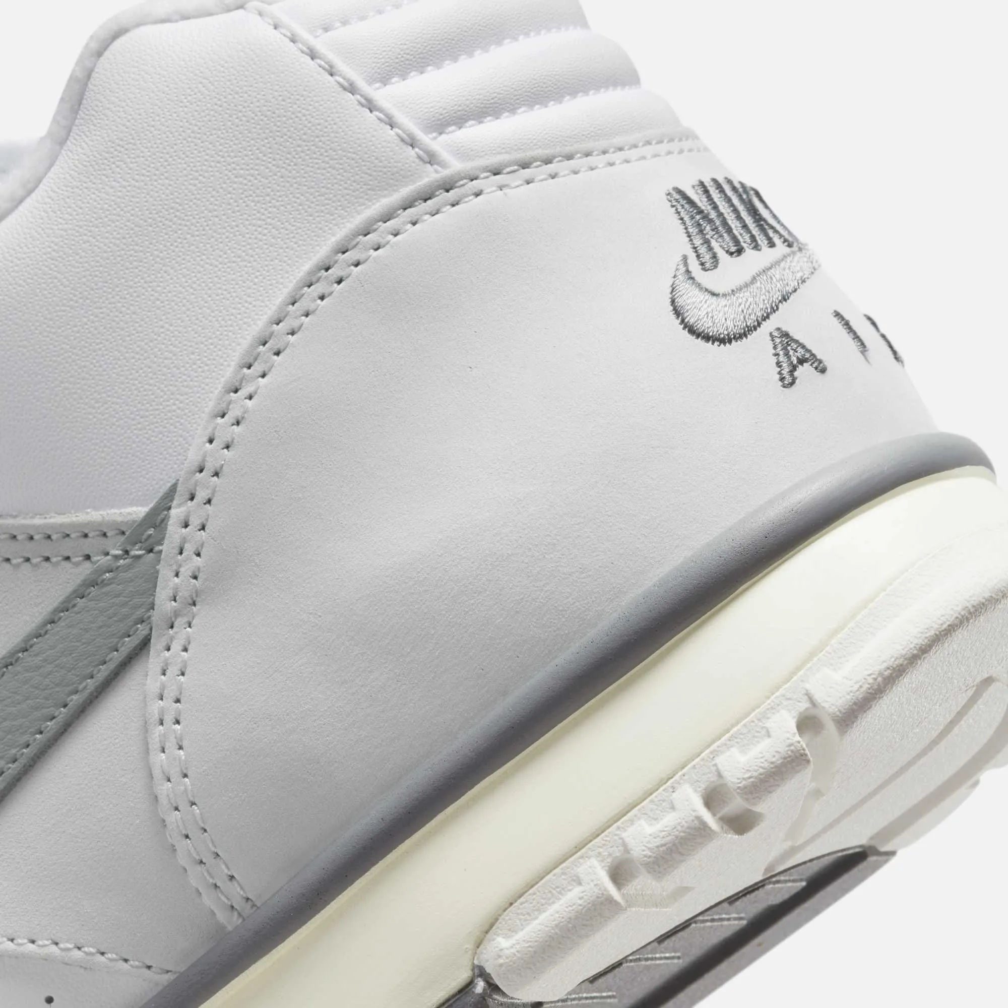 Nike Air Trainer 1 Photon Dust